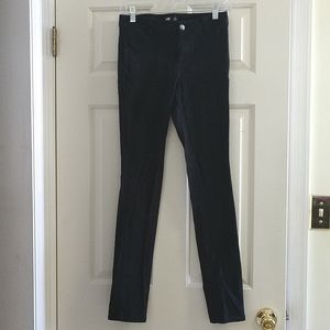 Lee Black Skinny Leg Juniors Size 1 Pants
